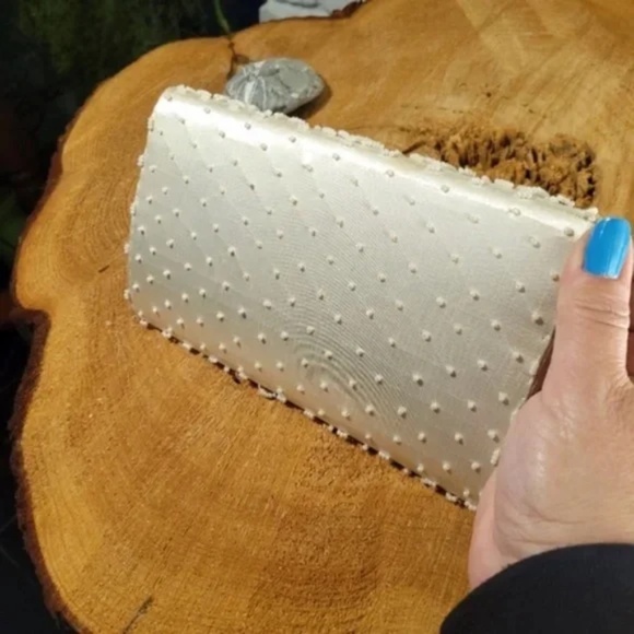 Beaded Off white Satin Clutch - Picture 8 of 13